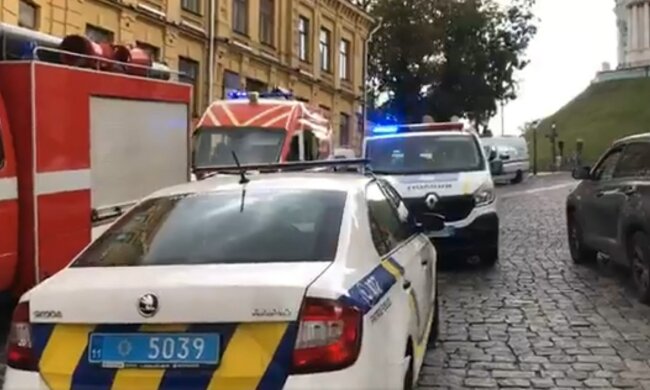 Потужний вибух прогримів у ресторані в центрі Києва, з'їхалися "швидкі": перші подробиці і фото