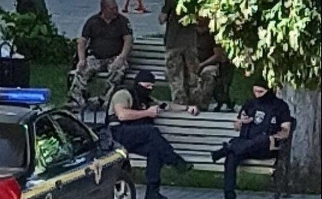 Арестович засумнівався в реальності спецоперації в Луцьку: "Зеленський виявився..."