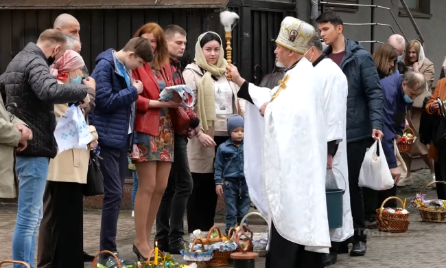 Як працюють церкви на Великдень 2026 року в Кривому Розі: