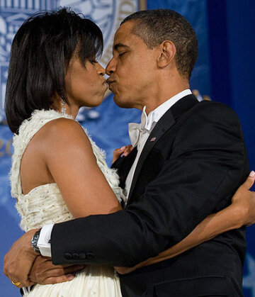 Инаугурационный был 2009, Мишель и Барак Обама. Фото: artidea.org.ua