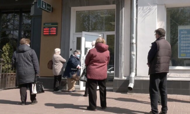 Гуманитарная помощь для пенсионеров в Киевской области