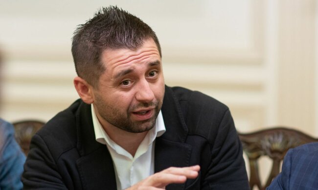 Давид Арахамия