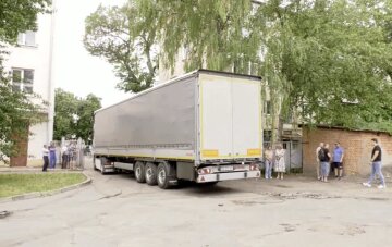 Гуманитарная помощь для пенсионеров и ВПЛ в Запорожье