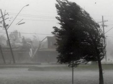 Субтропічний циклон мчить в Одеську область: людей попередили про небезпеку