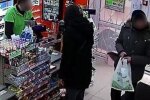 Под Киевом вор прошелся по магазинам с чужой банковской картой: "Не заметил, когда исчезла"