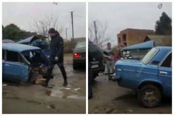 Авто разорвало на части: видео серьезной аварии под Одессой