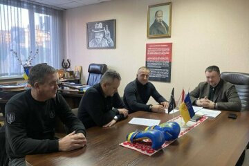 В Черкассах состоялось совещание по борьбе с экологическими последствиями агрессии: акцентировано внимание на работу вебресурса «ЭкоУгроза»