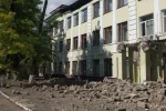 Навіщо мер Кам'янського планує перекриття траси на батьківщину президента: ЗМІ розповіли про схеми й скандали