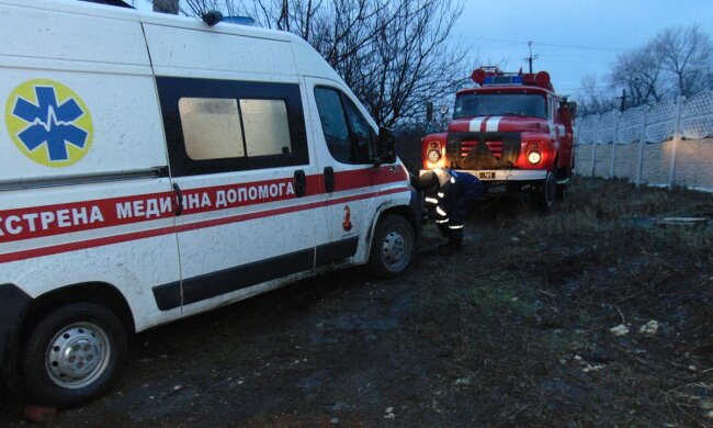 скорая, спасатели