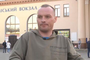 Учился по видео в интернете: партизан-сапер разминировал село под Киевом и уничтожил вражескую БМП