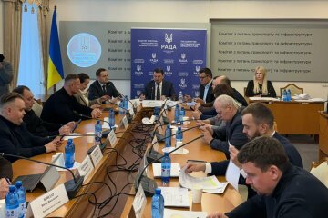 Робота Укртрансбезпеки за попередній рік демонструє прогрес, проте потребує системного підсилення — представник транспортного комітету