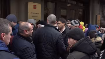 Экс-главарь боевиков "ДНР" поднял россиян против Путина: кадры восстания под Кремлем