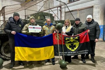 Поддержка ВСУ на Курском направлении: БФ молодежной инициативы «Надежда» Валерия Дубиля и Фонд «Рідна країна» Николая Томенко передали РЕБы защитникам