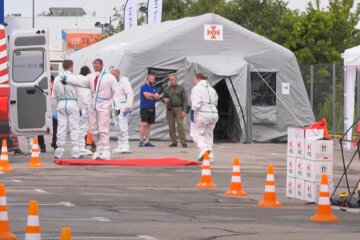 "А дальше куда, с чемоданом?": украинцев готовят к масштабной эвакуации