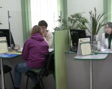 Грошова допомога для пенсіонерів у Дніпропетровській області
