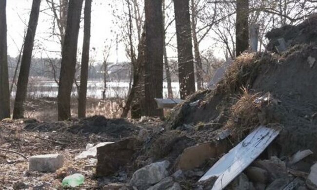 У Чернігові нові «шкідники» води: бізнесмени Тарасовці забруднили відоме озеро на 216 млн грн