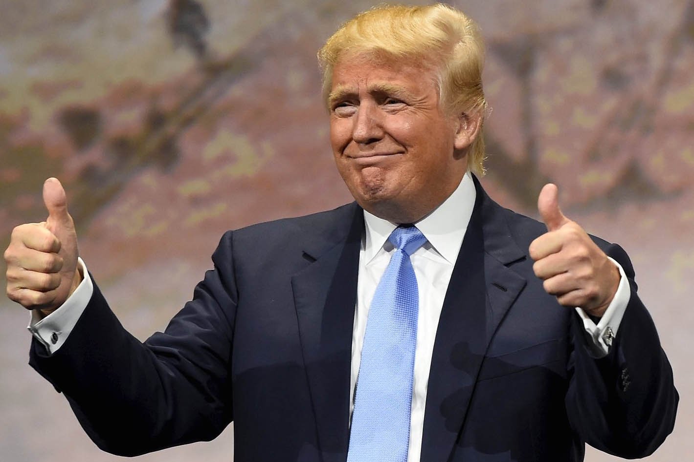 Скачать Поздравления С Днем Рождения От Трампа