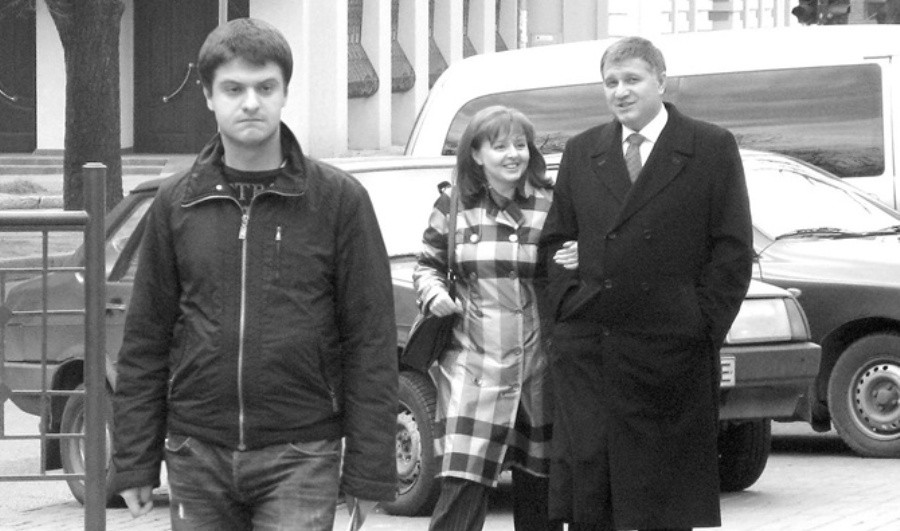 арсен аваков фото в молодости ремонт течение летних