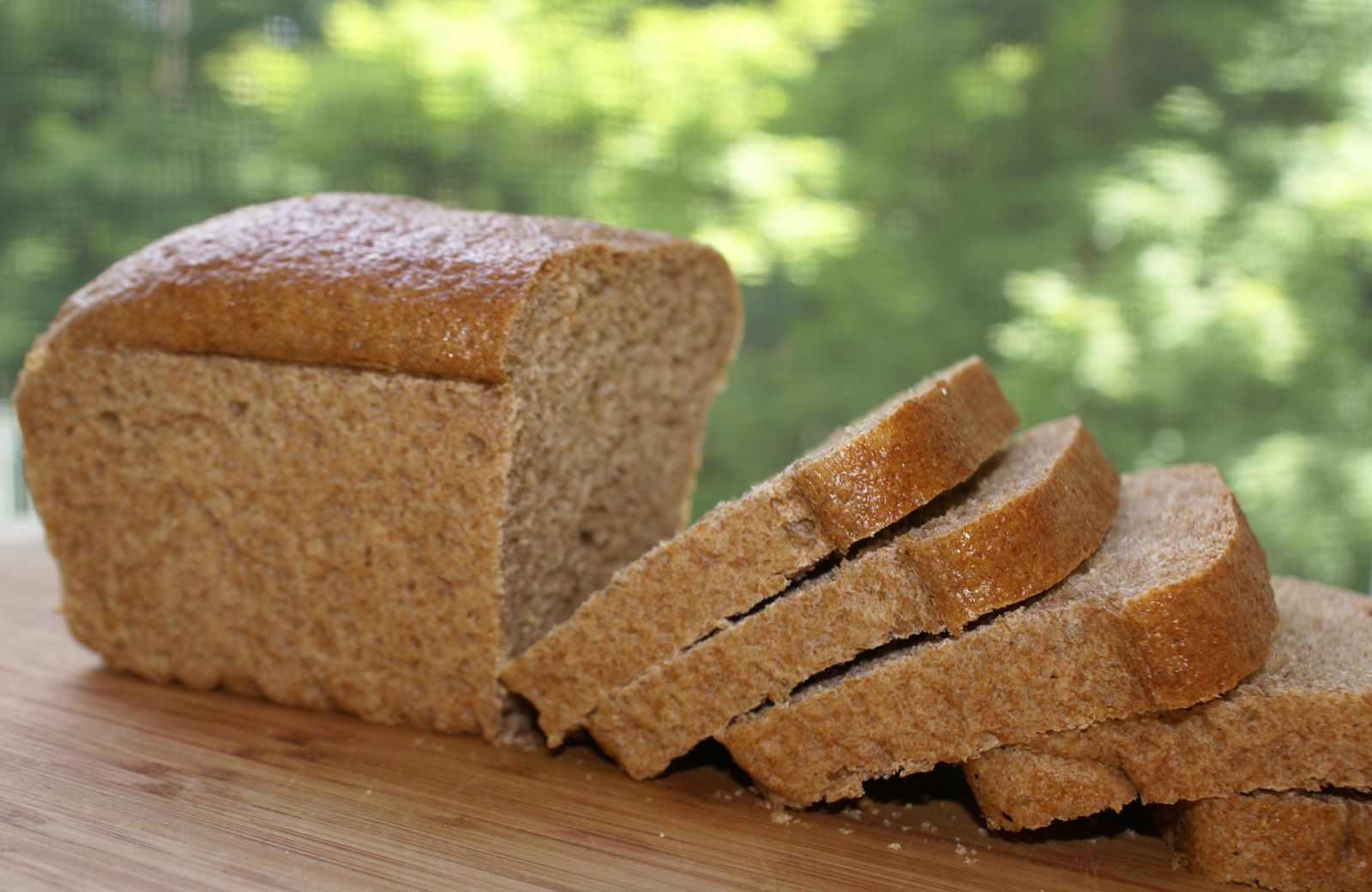 Bread. Хлеб Буханка. Крошки хлеба. Ржаной хлеб. Буханка черного хлеба.