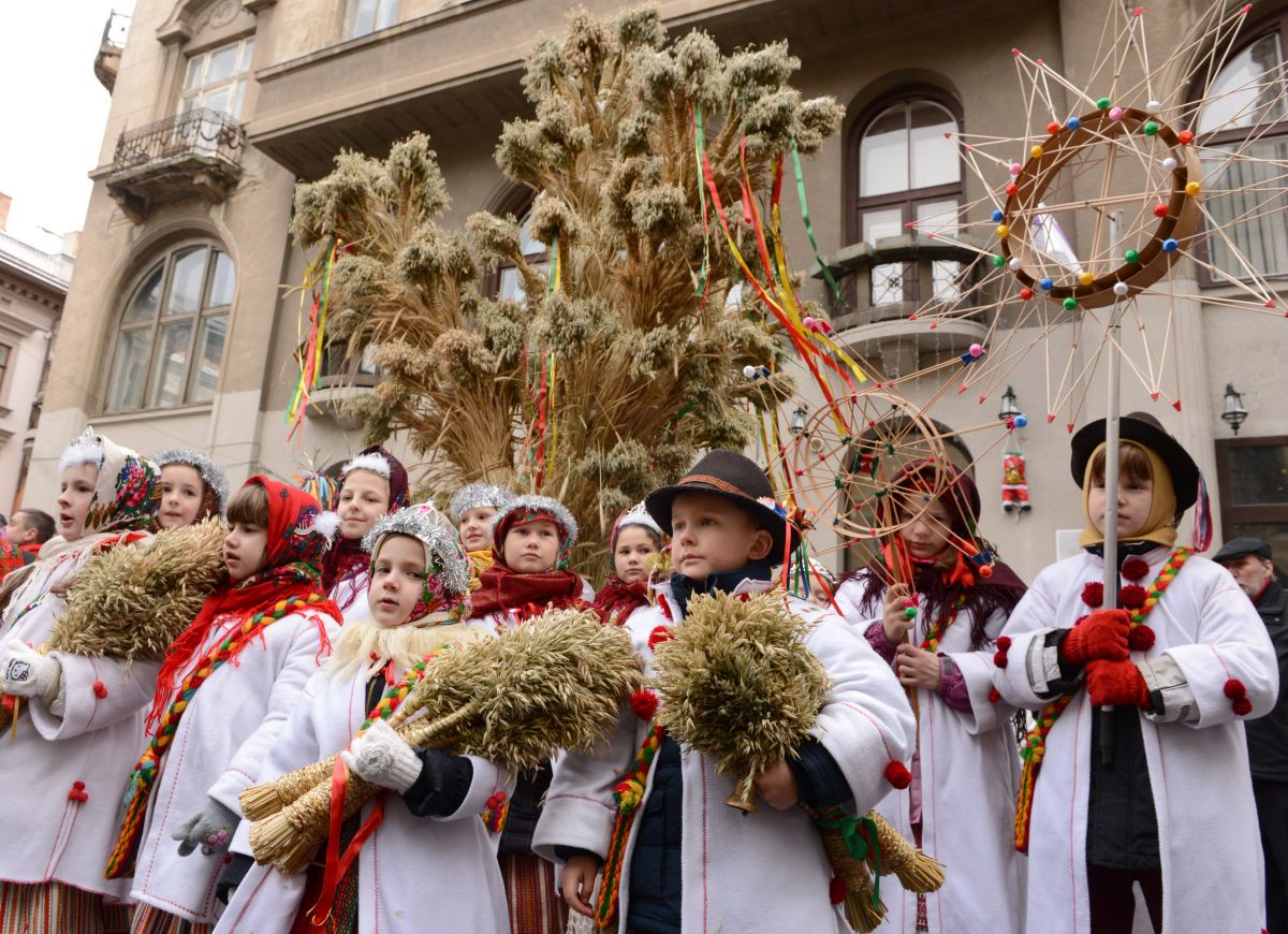 Как отмечают в этом году день. Рождество во Львове Дидух. Празднование Рождества. Рождество в Украине. Рождественские традиции.