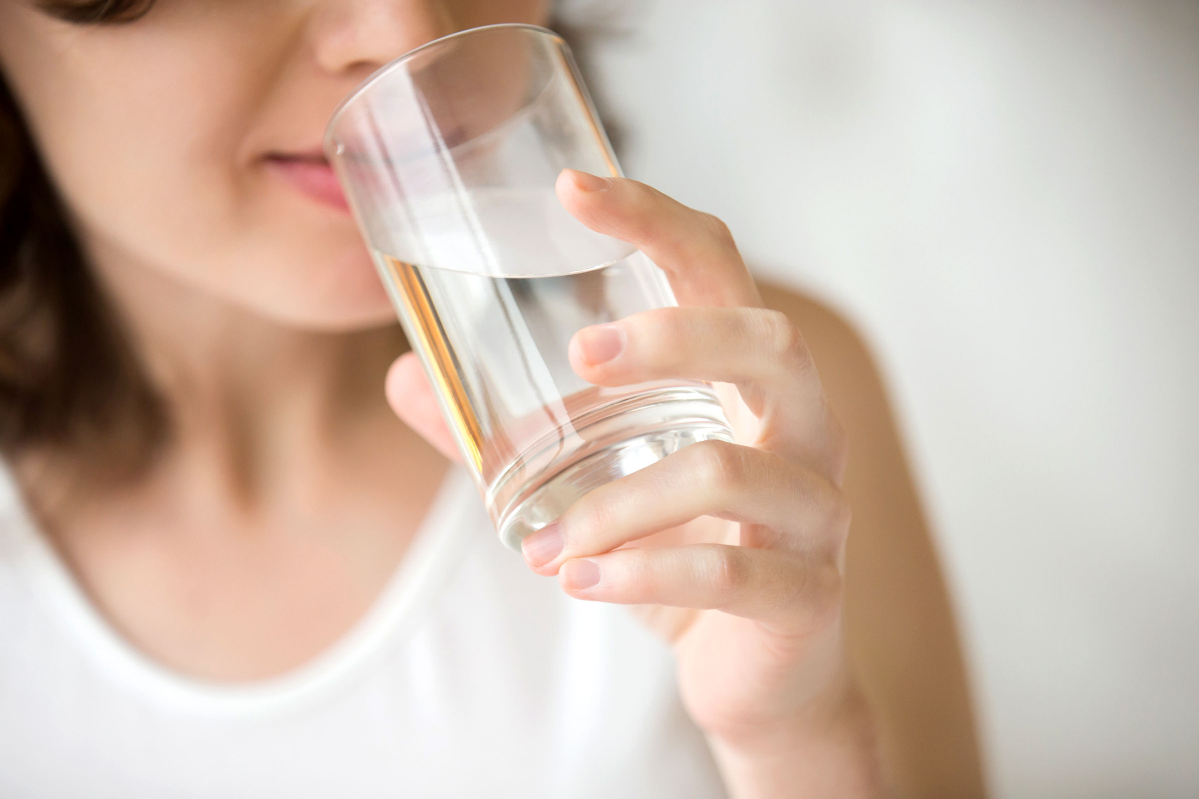 Почему нельзя пить холодную воду: простой совет, ценою в ваше здоровье. Politeka