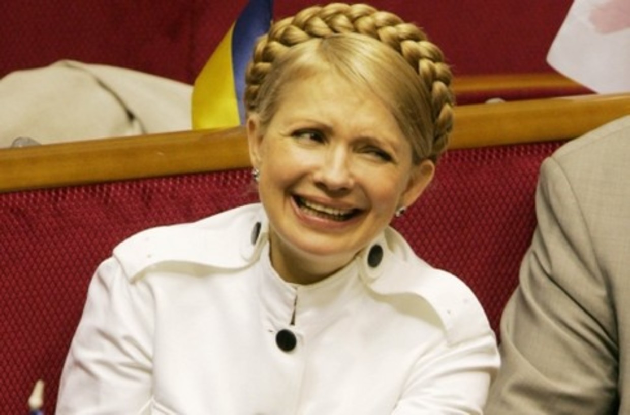Эксперт: Тимошенко предлагает себя Западу на замену Зеленскому