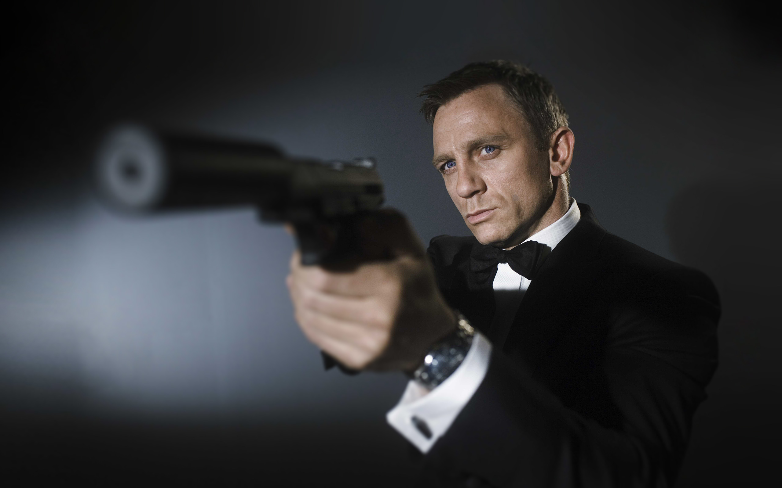 007 casino royale full movie free