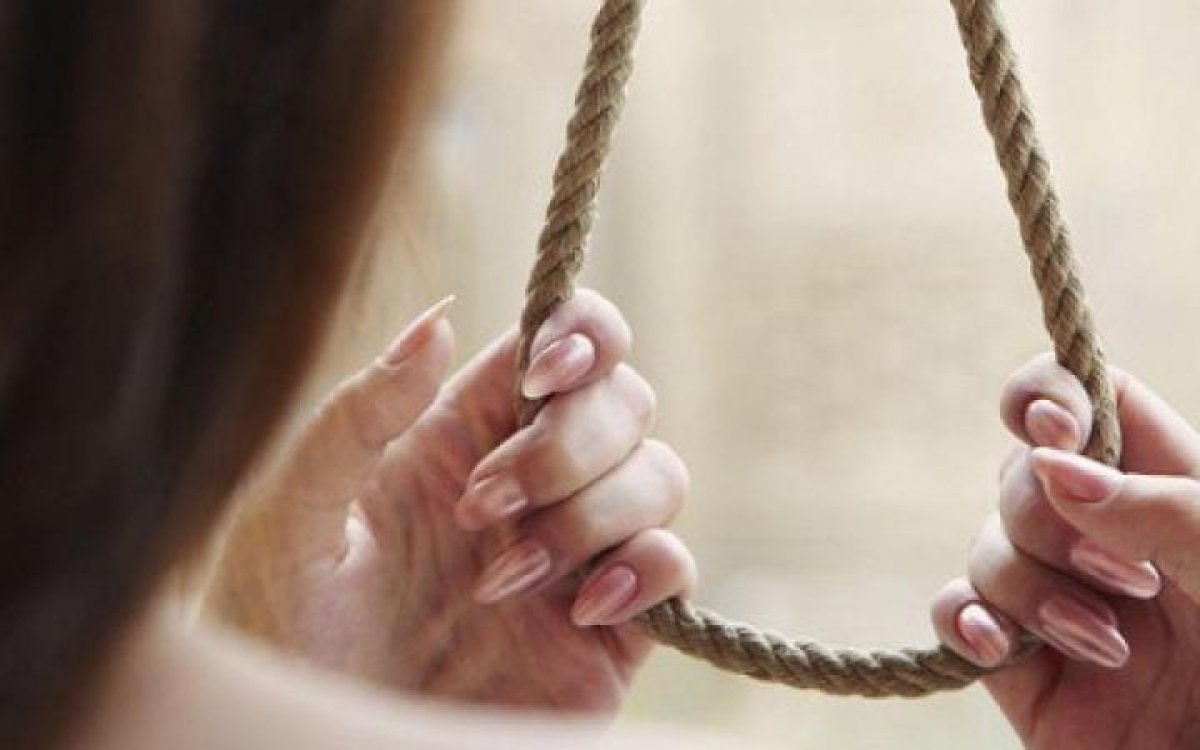 Девочка в петле картинки