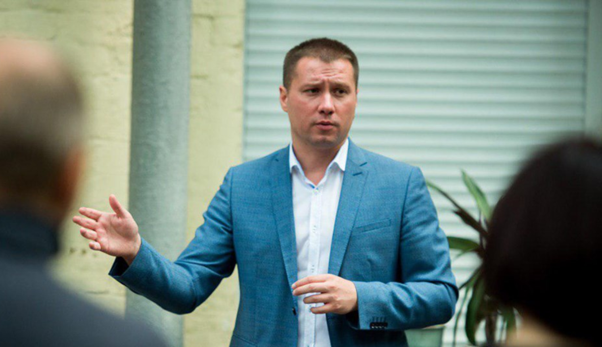 Глава земельного. Терентьев Михаил Андреевич. Депутат Киевского горсовета Михаил Ковальчук. Михаил Комарницкий. Комарницкий Денис Сергеевич Страна Девелопмент фото