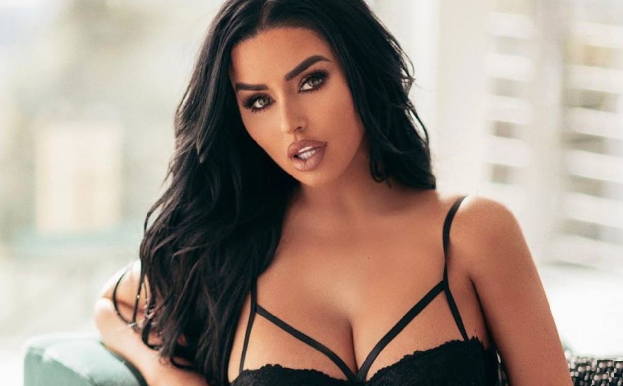 Abigail Ratchford Escort