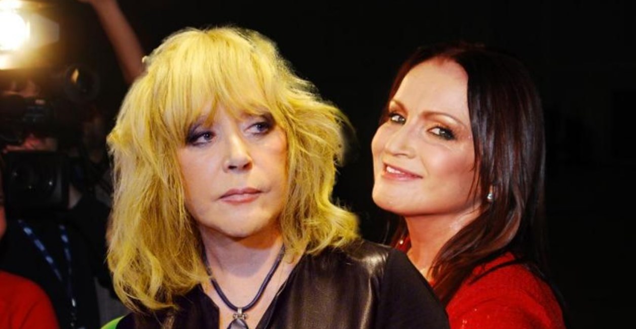 Пугачева и ротару 2020. София ротару и алла пугачева. Пугачева и ротару 2020. Ротару старше пугачевой. София ротару алла пугач.