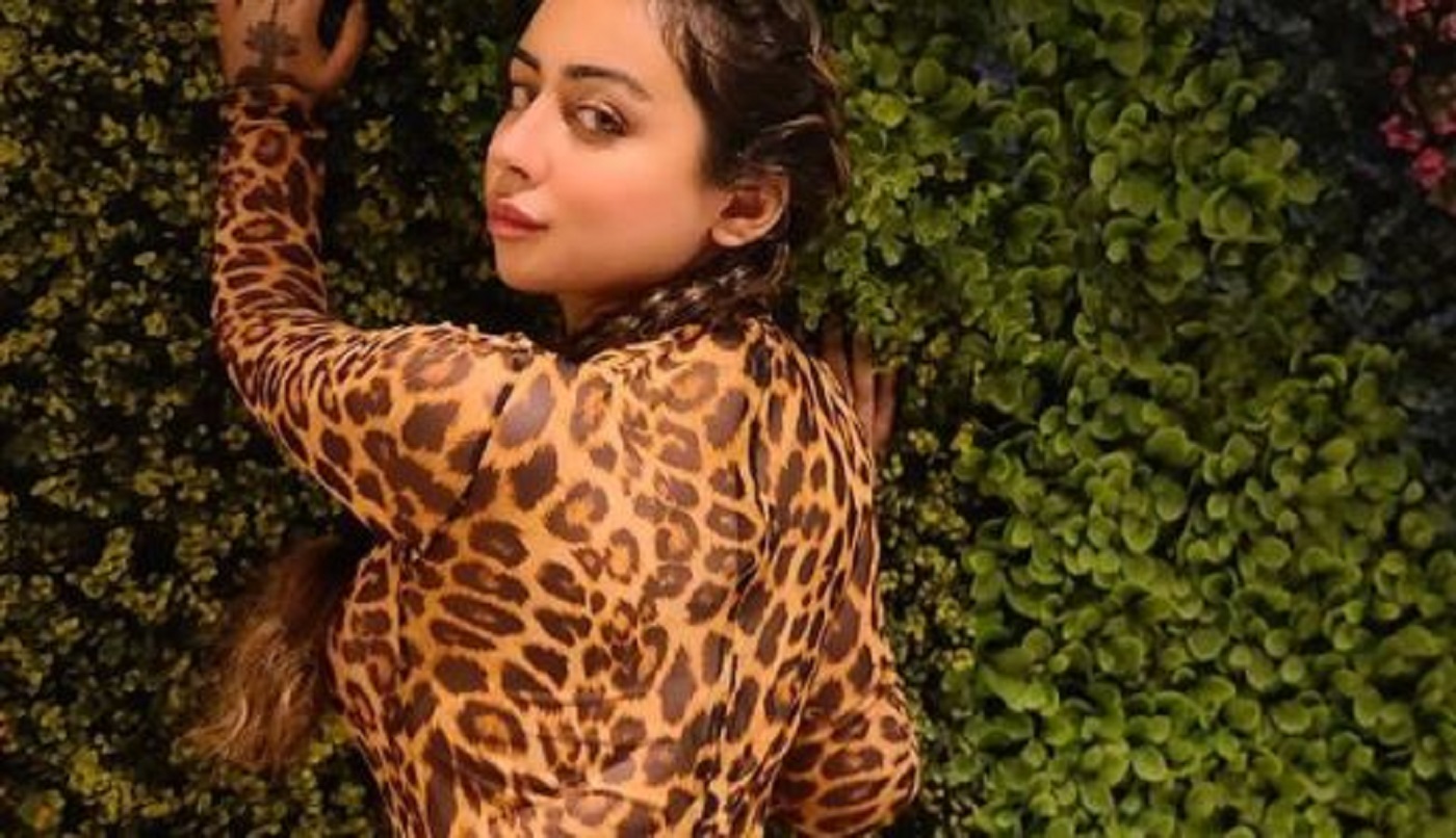 Ms sethi 2022. Ms sethi shilpa wikipedia. Ms sethi shilpa. Дикша сетх горячие. Шилпа sethii.