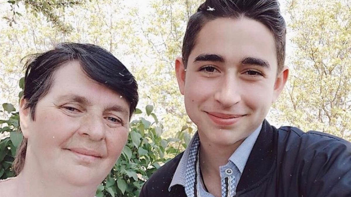 Біда в родині переможця "Голосу країни" Романа Сасанчина сколихнула українців, з'явилася подробиці: "Господи, як шкода…"