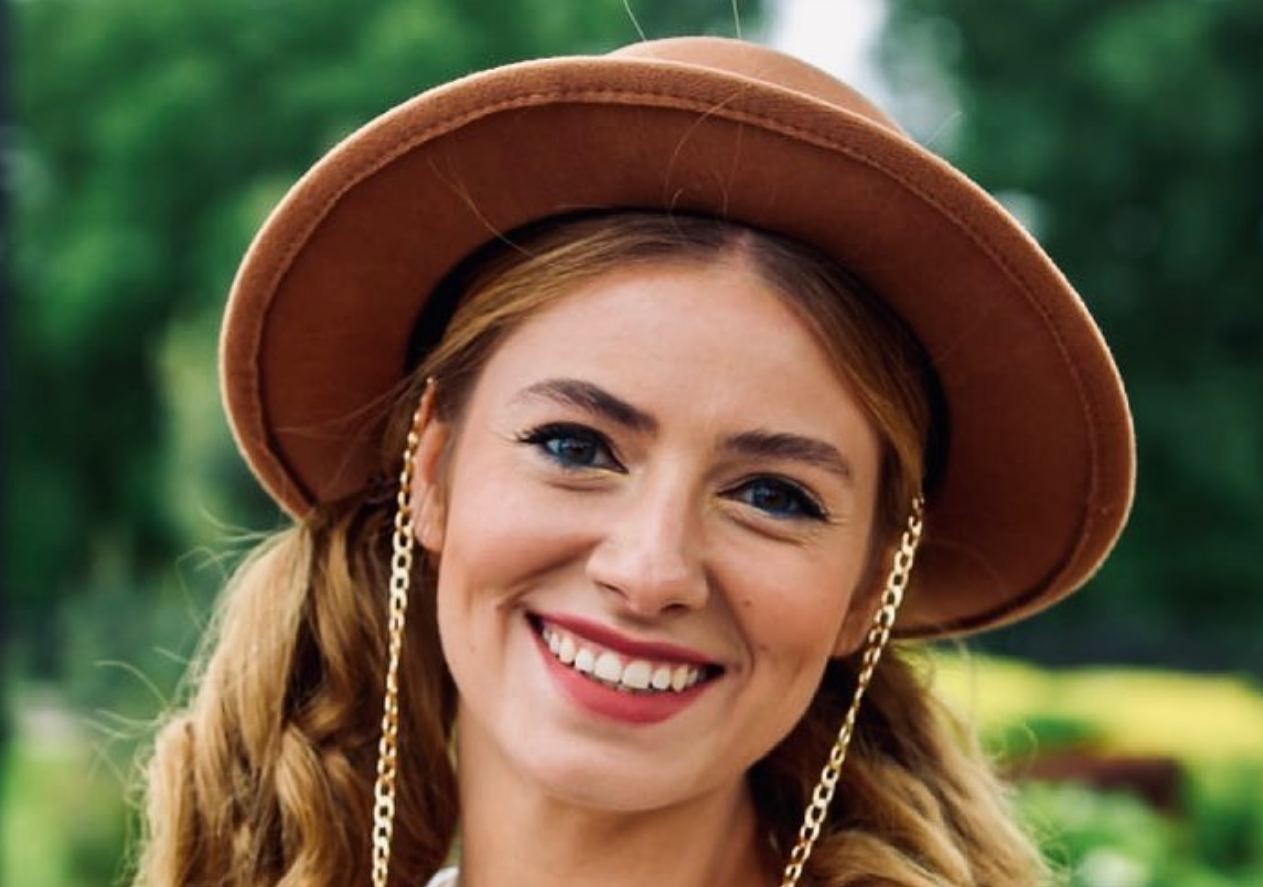 Петрожицкая фото в купальнике