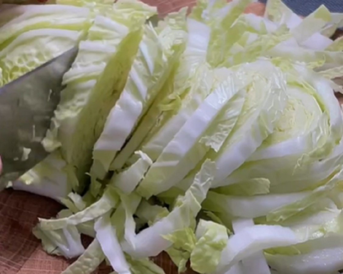 Корейский салат с пекинской капустой